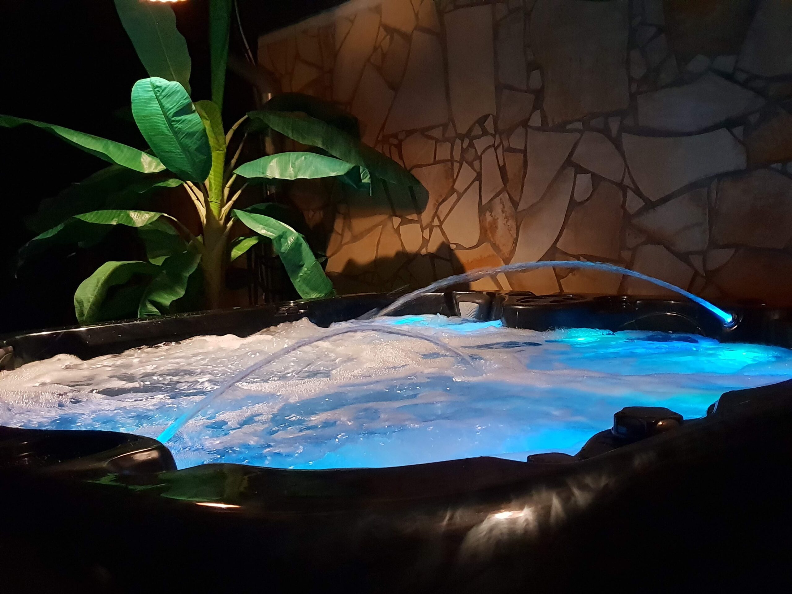 Outdoor Wellness Bereich - Whirlpool-25